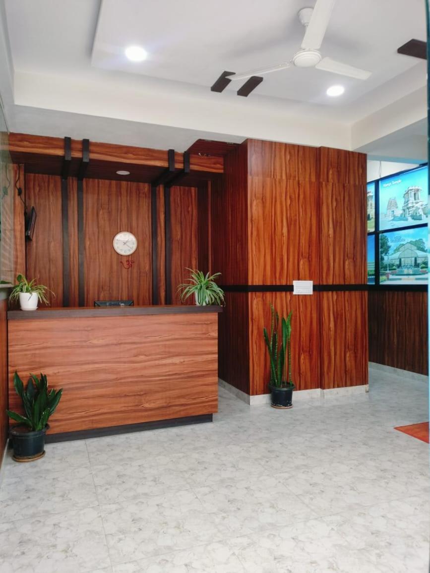 Golden Chariot 1Bhk Flat Manyata Tech Park Hotell Bangalore Eksteriør bilde