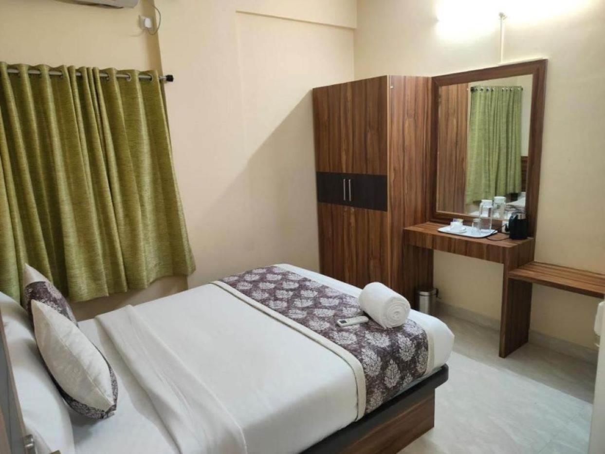 Golden Chariot 1Bhk Flat Manyata Tech Park Hotell Bangalore Eksteriør bilde